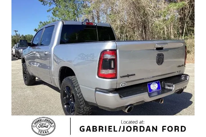 $26830 : Ram 1500 2020 4x4 Lone Star image 7