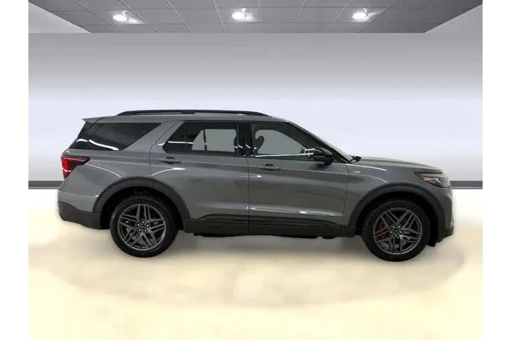 $36898 : Ford Explorer 2025 AWD ST-Li image 8