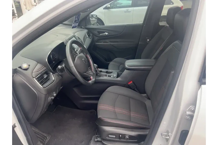 $25991 : Chevrolet Equinox 2024 RS 4d image 6