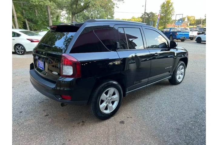 $7999 : 2016 Compass Latitude image 6