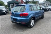 $10990 : 2017 Tiguan thumbnail