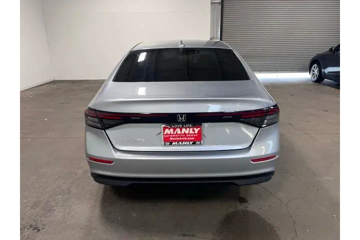 $24910 : Honda Accord 2023 image 3