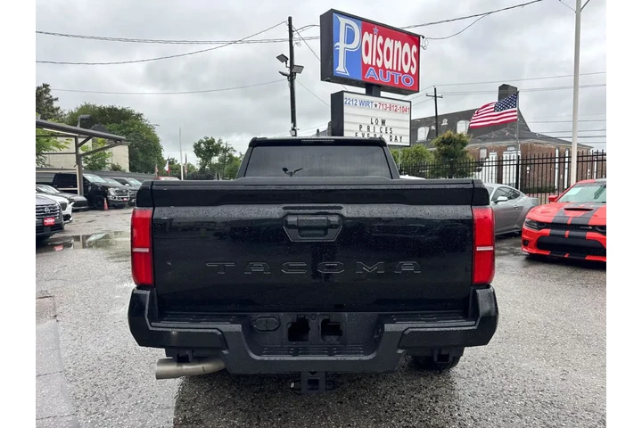 2024 Tacoma TRD Sport Double image 5