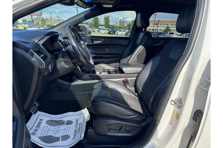 $27999 : 2020 Edge ST SUV V-6 cyl image 9