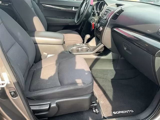 $3970 : 2011 Sorento LX image 10