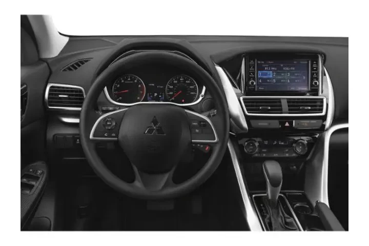 $12207 : Mitsubishi Eclipse Cross 201 image 7