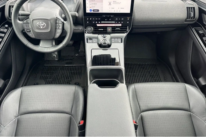 $25500 : Toyota bZ4X 2023 Limited 4dr image 6