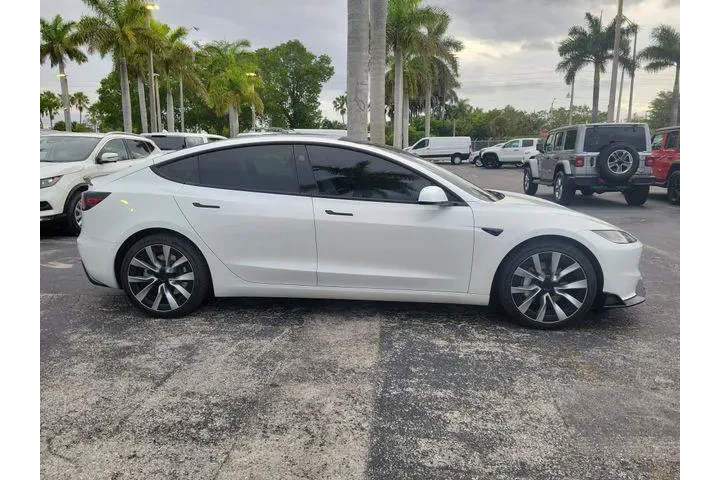 $36990 : Tesla Model 3 2025 AWD Long image 3