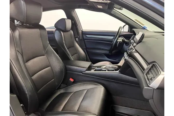 $22576 : Honda Accord 2019 Sport 4dr image 10