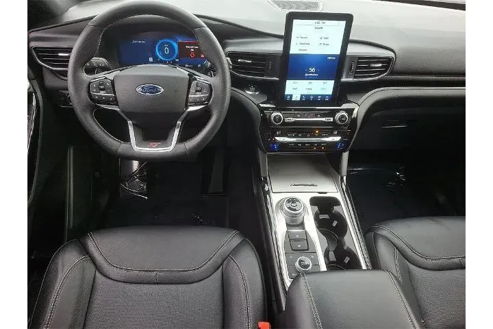 $35990 : Ford Explorer 2021 AWD ST 4d image 9