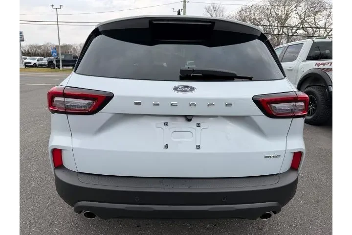 $28700 : Ford Escape 2025 AWD ST-Line image 5