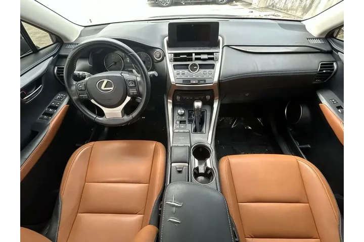 $17000 : Lexus NX 300 2018 4dr Crosso image 10