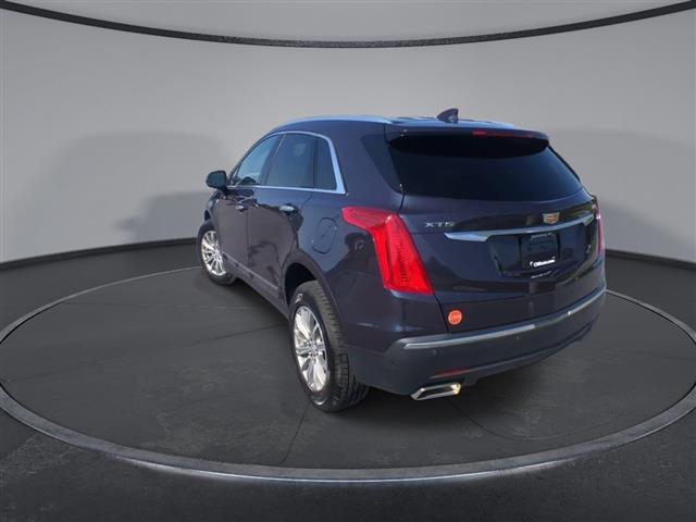 $24600 : PRE-OWNED 2018 CADILLAC XT5 L image 7