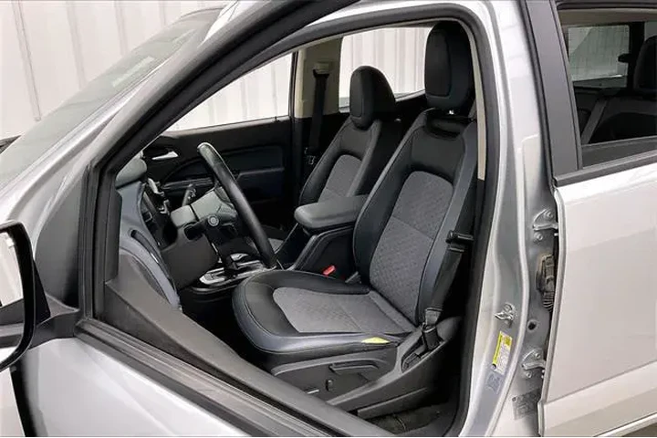 $20990 : Chevrolet Colorado 2016 4x4 image 8