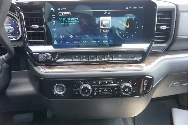 $29988 : Chevrolet Silverado 1500 202 image 8