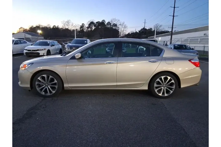 $15901 : Honda Accord 2015 Sport 4dr image 8