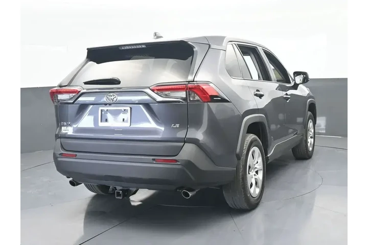$25995 : Toyota RAV4 2024 LE 4dr SUV image 5