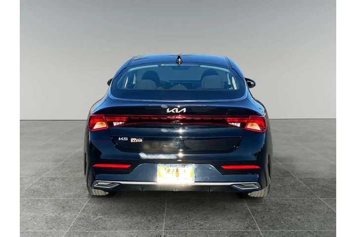 $29739 : Kia K5 2023 LXS 4dr Sedan image 4
