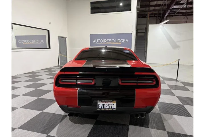 $21999 : Challenger 2015 image 5