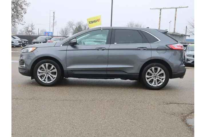 $27477 : Ford Edge 2024 AWD Titanium image 6