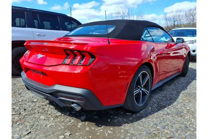 $30988 : Ford Mustang 2024 EcoBoost P image 9