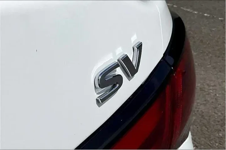 $17086 : Nissan Sentra 2022 SV 4dr Se image 7