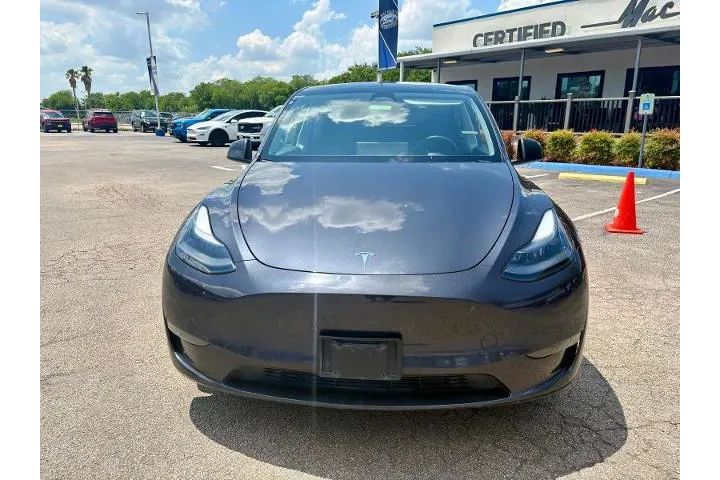 $30773 : Tesla Model Y 2024 AWD Long image 8