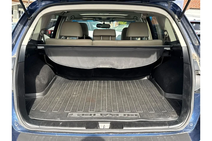 $6995 : Subaru Outback 2011 AWD 2.5i image 6