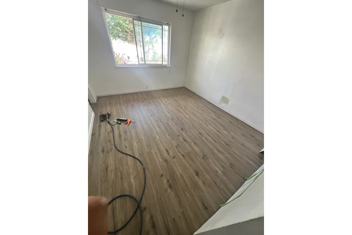 Mariscal Flooring image 4
