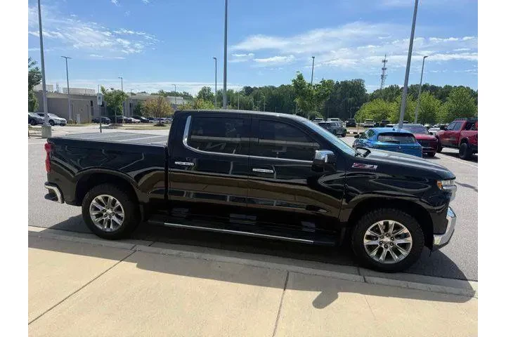 $30865 : Chevrolet Silverado 1500 201 image 5