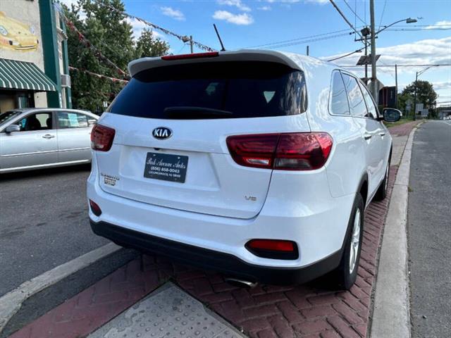 $12995 : 2019 Sorento LX V6 image 5