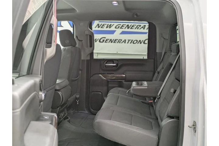 $42495 : Pre-Owned 2022 Sierra 2500HD image 8