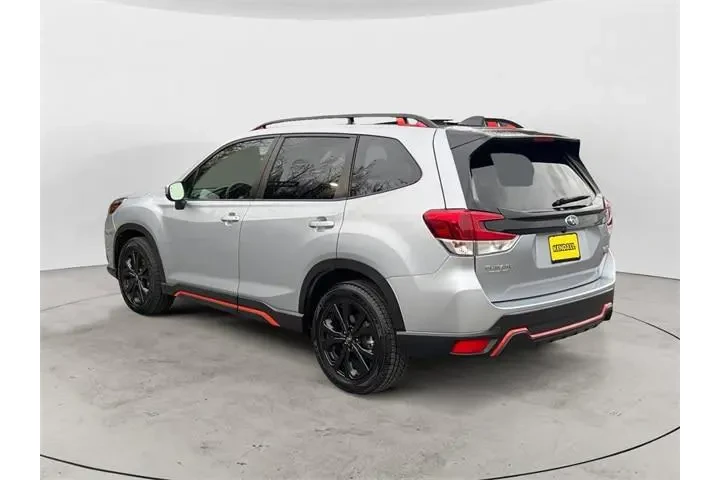 $30588 : Subaru Forester 2024 AWD Spo image 3