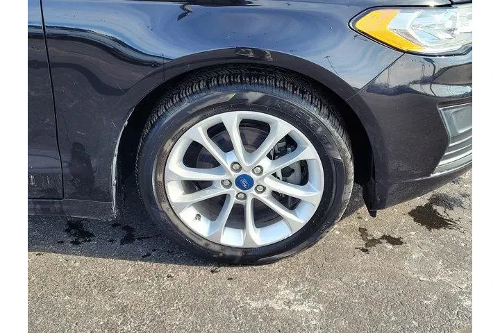 $13998 : Ford Fusion Hybrid 2019 SE 4 image 9