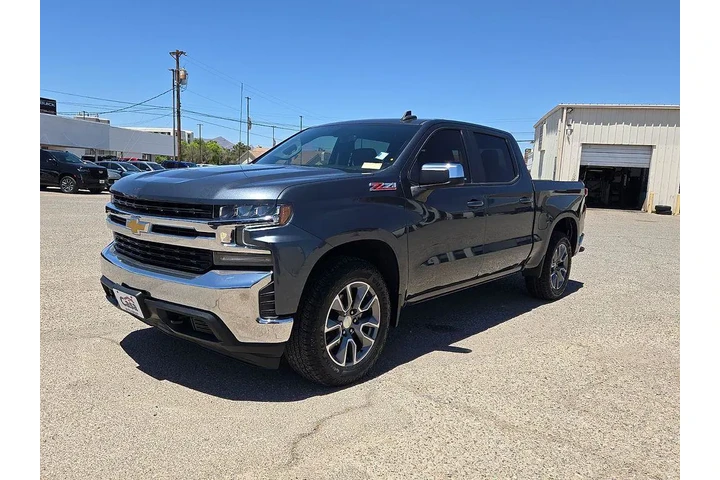 $31995 : Chevrolet Silverado 1500 202 image 1