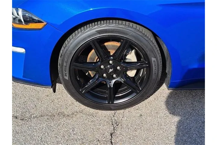 $20299 : Ford Mustang 2019 EcoBoost P image 9