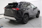 $28495 : Toyota RAV4 2023 AWD Adventu thumbnail