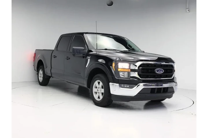 $29998 : Ford F-150 2023 4x2 XLT 4dr image 1