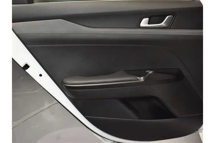 $18758 : Kia K5 2022 GT-Line 4dr Seda image 8