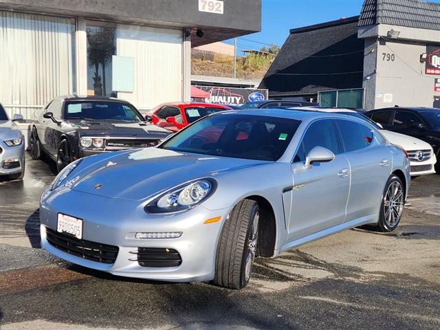 $30995 : 2016 Panamera image 6