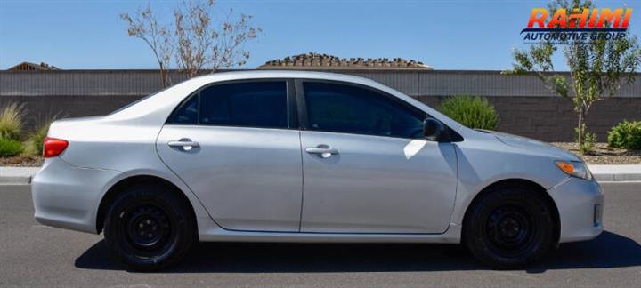 $8997 : 2011 Corolla LE image 5