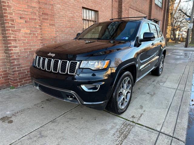 $24000 : 2018 Grand Cherokee Sterling image 1