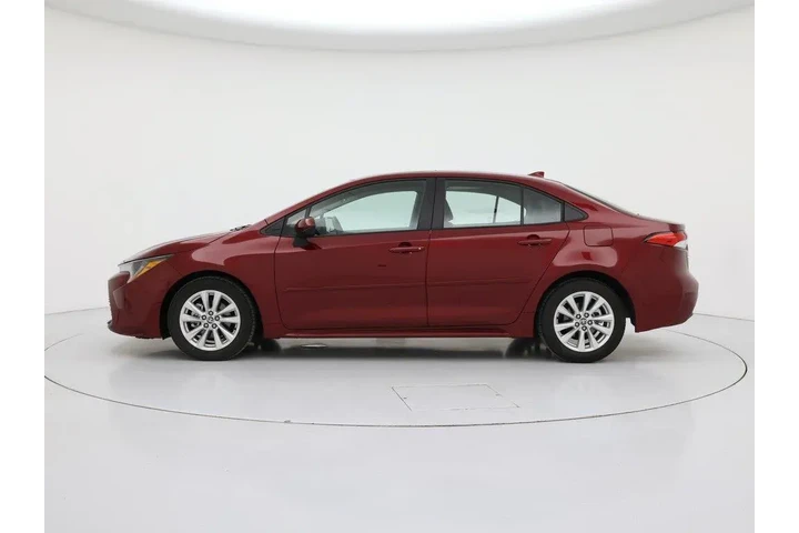 $23998 : Toyota Corolla 2024 LE 4dr S image 3