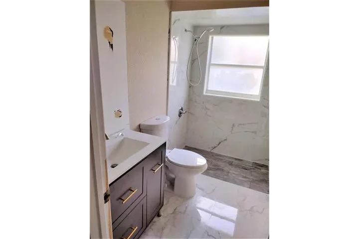 Remodelaciónes image 3