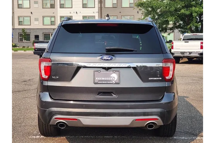 $16495 : 2016 Explorer XLT image 10