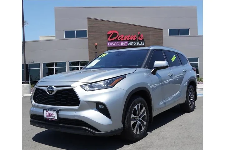 $25784 : 2020 Highlander XLE image 1