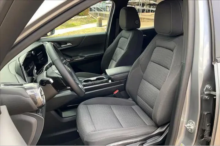 $23199 : Chevrolet Equinox 2025 LT 4d image 6