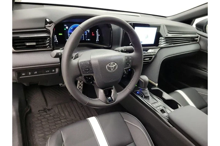 $34998 : Toyota Camry 2026 SE 4dr Sed image 9