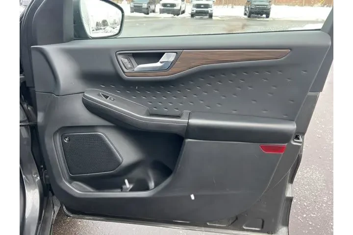 $20542 : Ford Escape 2020 AWD Titaniu image 10