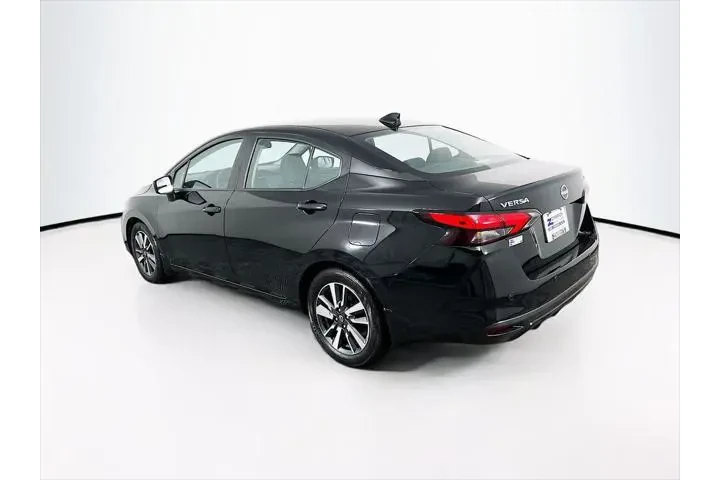 $16999 : Nissan Versa 2024 SV 4dr Sed image 6